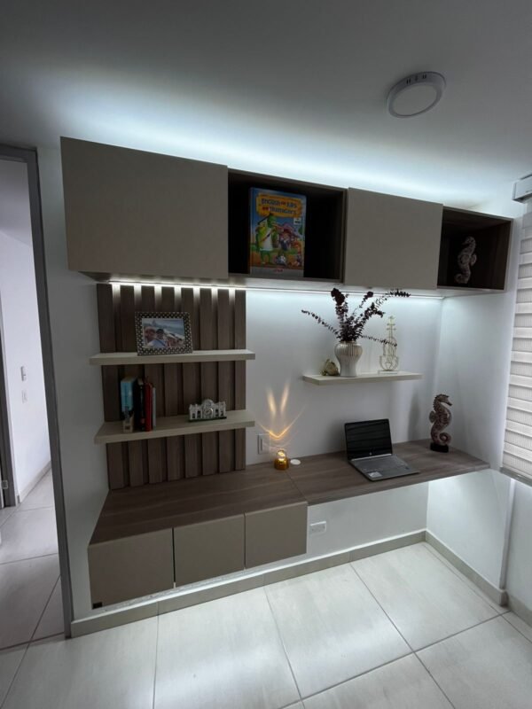 escritorio-biblioteca-madera-minimalista